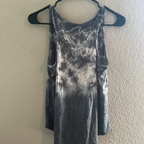 Tank top - Picture 2 of 2